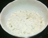 A picture of step 2 of Moong dal lachchha paratha.