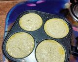 A picture of step 3 of Moong Sprouts uttapam.