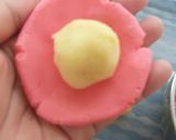Foto langkah ke 3 dari resep 🍓kueku strowberi 🍓.