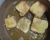 A picture of step 3 of Bread pakoras.