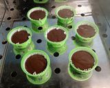 Foto langkah ke 8 dari resep Bolu Kukus Cokelat Gluten Free.