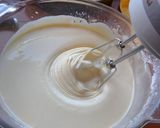 A picture of step 5 of Яблочный пирог Шарлотка.