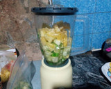 A picture of step 3 of Cucumber and Pineapple Smoothie.