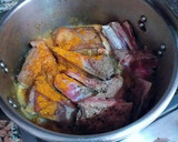 Foto del paso 5 de la receta: Costillar de cordero con piña, orejones y ciruelas pasas