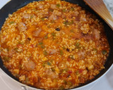 Foto del paso 5 de la receta: Arroz con salchichas