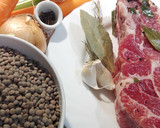 Foto del paso 1 de la receta: Lentejas con carne en salmuera