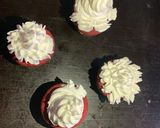 A picture of step 7 of Red velvet cupcakes.