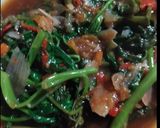 Foto langkah ke 3 dari resep Tumis Kangkung.