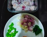 Foto langkah ke 1 dari resep Sambel goreng cumi pete.