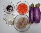 Foto langkah ke 1 dari resep Semur Terong Pedas Ayam Cincang.