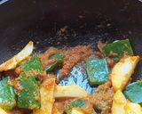 A picture of step 3 of Sim motor ar aloor torkari(flat bean seeds,peas and potato sabji.