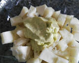 Foto del paso 7 de la receta: Ensalada de yuca y aguacate con mayonesa de hierbabuena