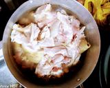 A picture of step 1 of Cow leg pepper soup.