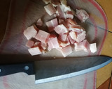 Foto del paso 1 de la receta: Ensalada de espinacas con tocino