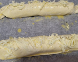 Foto del paso 6 de la receta: Bratwurst con mostaza y miel en hojaldre