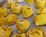 A picture of step 8 of Stuffed besan dumplings.