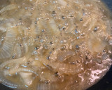Foto del paso 1 de la receta: Cebolla caramelizada a la cerveza