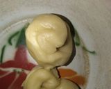 Foto langkah ke 5 dari resep Roti canai manis.