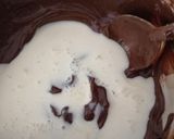 A picture of step 7 of Walnut Brawnies without egg.