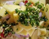 A picture of step 1 of Mix veg pokoray.