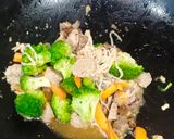 Foto langkah ke 3 dari resep Tumis Aneka Sayur.