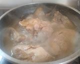 Foto del paso 1 de la receta: Pollo al escabeche