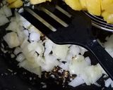 Foto langkah ke 2 dari resep Oseng-Oseng Kentang 🥔.