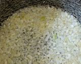 Tejfölös, habart, füstölt tarja leves, zöld fűszerekkel és zöldségekkel recept fázis 1 fotója