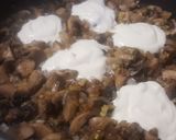 Foto del paso 6 de la receta Salsa de champiñones con mejillones en escabeche