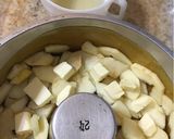 Foto del paso 4 de la receta: Torta de manzanas invertida