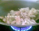 Foto langkah ke 4 dari resep Kwetiau Goreng Ayam.