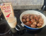 Foto del paso 4 de la receta: Albóndigas en salsa de la abuela y patatas al horno