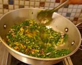 A picture of step 4 of Methi Saag.