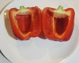 รูปขั้นตอนการทำที่ 1 ของ พริกหวานยัดไส้หน้าชีส