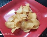 A picture of step 4 of Crispy Potato Wafers.
