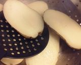 Foto del paso 2 de la receta: Papas Rellenas de Espárragos al Roquefort
