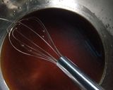 Foto langkah ke 2 dari resep Palm Sugar Steamed Cake.