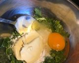 Zöldségleves spárgával és petrezselymes vajgaluskával recept fázis 4 fotója