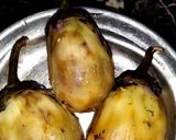 A picture of step 1 of Baingan (brinjal) ka bharta.