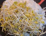 A picture of step 5 of Squid and Chicken stir-fry.