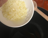 Foto del paso 3 de la receta: Potaje de Garbanzos con Acelgas Rojas