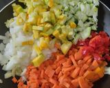 Foto del paso 1 de la receta: Falso arroz de coliflor tipo yakimeshi a mi manera🍚🥡🍱