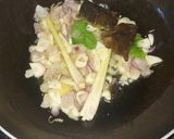 Foto langkah ke 2 dari resep Tumis Usus Kecap.