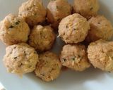 Foto del paso 3 de la receta: Mini empanadas de plátano verde rellenas con queso