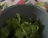 Foto del paso 1 de la receta: Jugo verde de la vida