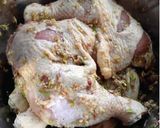 รูปขั้นตอนการทำที่ 1 ของ สูตร​หมักไก่ย่าง​กระเทียม​พริกไทย​