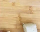 Foto del paso 2 de la receta: Galletas saladas de masa madre de descarte