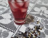 Foto del paso 3 de la receta: Té helado -infusión frutal- 🌺🍒