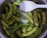 Foto langkah ke 1 dari resep Spicy Edamame.