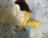 Foto langkah ke 2 dari resep Bekal anak simple bola nasi.